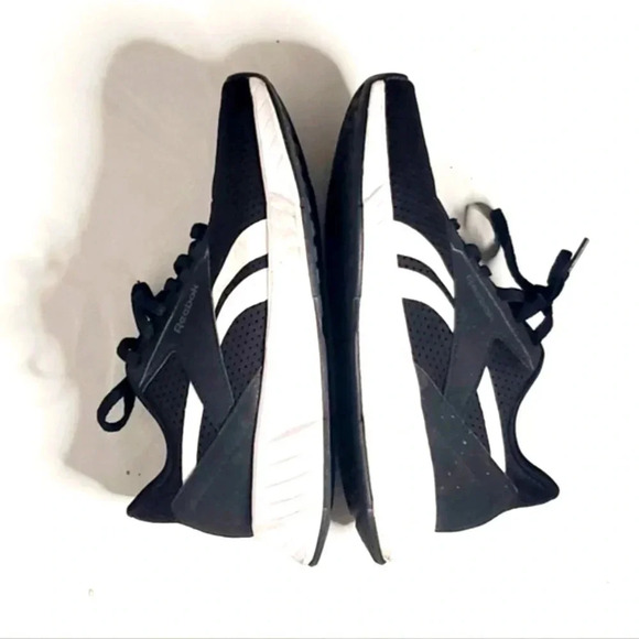 Reebok Energen Lite Running Athletic Laceup  Shoe Black& White Sz 6 US Fuel Foam - Picture 1 of 8